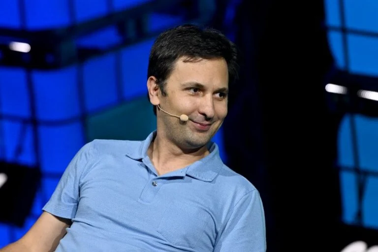 Canadian Tech Execs Change With The Season Canadian tech