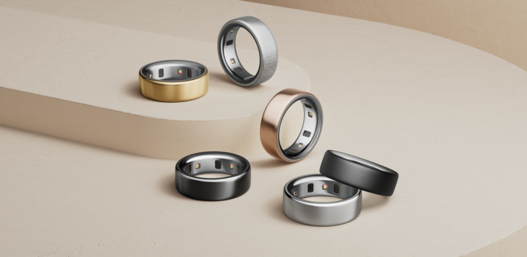 Smart Ring Maker Oura Raises $900M From Fidelity 1 Smart ring maker Oura raises $900M from Fidelity