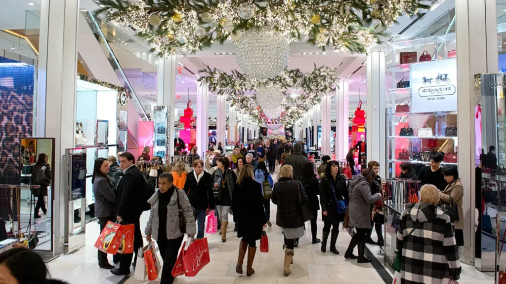 Holiday Shopping Trends In Canada (Black Friday + Beyond) Holiday Shopping Trends in Canada (Black Friday + Beyond)