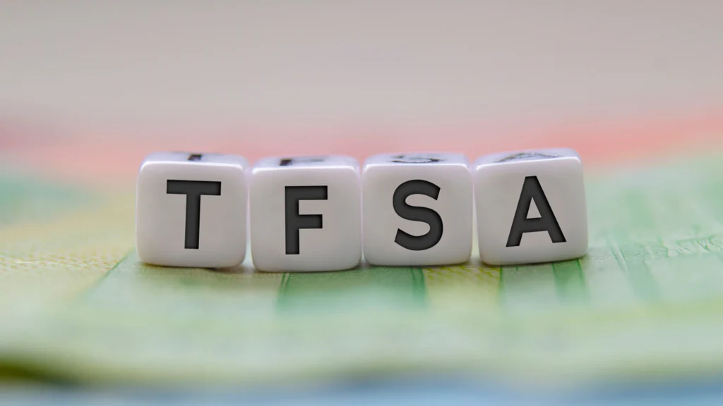 Tfsa Contribution Room 2026: How Much Can You Put In This Year TFSA contribution room 2026 showing the seven thousand dollar annual Canadian limit