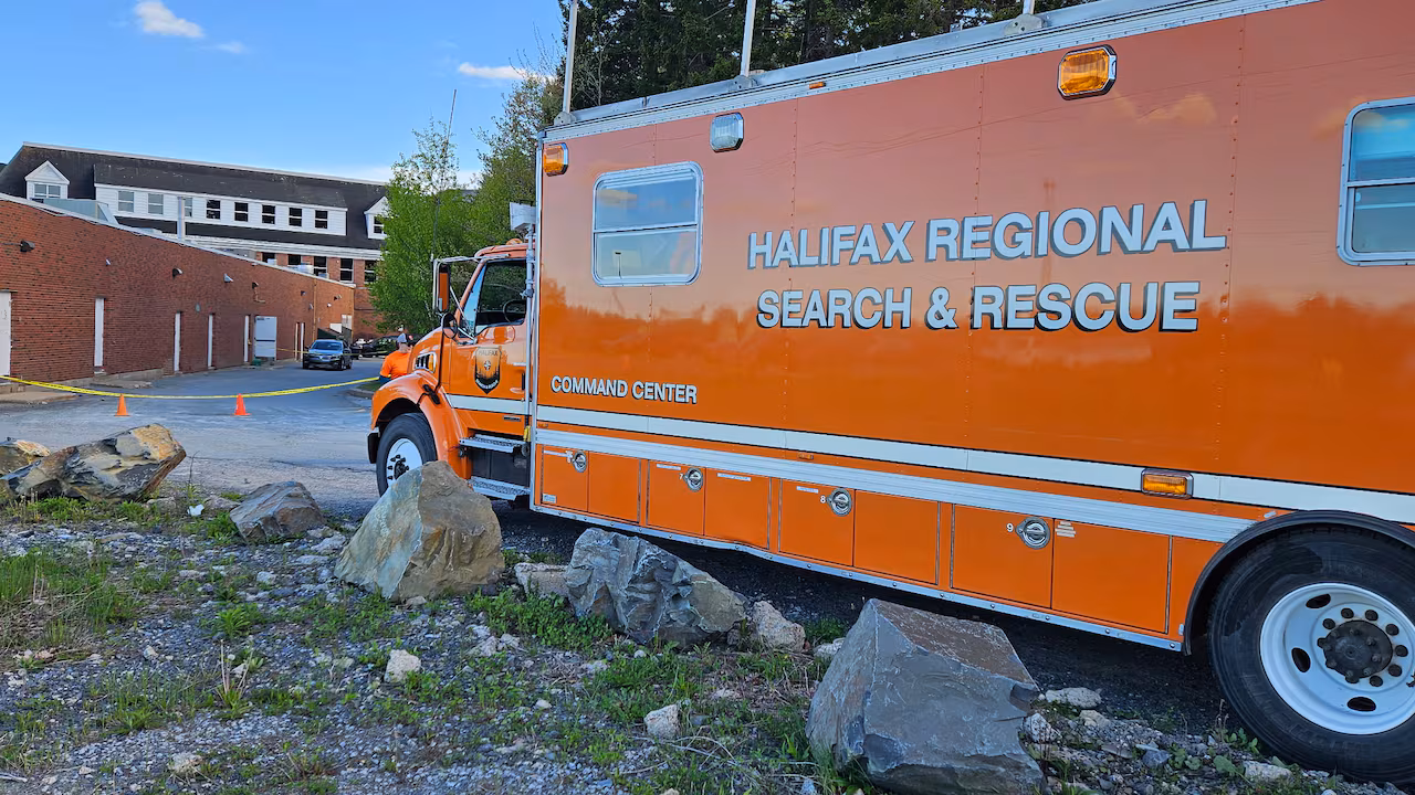 Halifax Police Searching For Missing Newborn In Clayton Park — Four People In Custody 1 Halifax Regional Police and search and rescue teams searching wooded areas of Clayton Park subdivision for missing newborn on May 23 2026