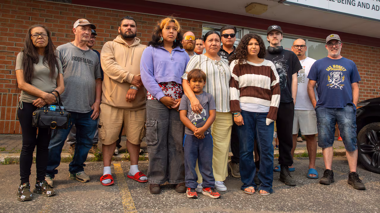They Packed What They Could And Crossed The Lake By Boat. Behind Them, Their Entire Community Burned. - Members Of First Nation Destroyed By Northwestern Ontario Wildfire 1 They Packed What They Could and Crossed the Lake by Boat. Behind Them, Their Entire Community Burned. - Members of First Nation destroyed by northwestern Ontario wildfire