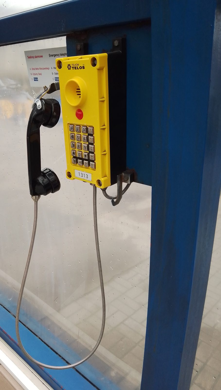 Bell 911 Outage 2026 — Six Provinces Hit As Emergency Calls Failed Thursday Morning 1 Bell 911 Outage — emergency telephone