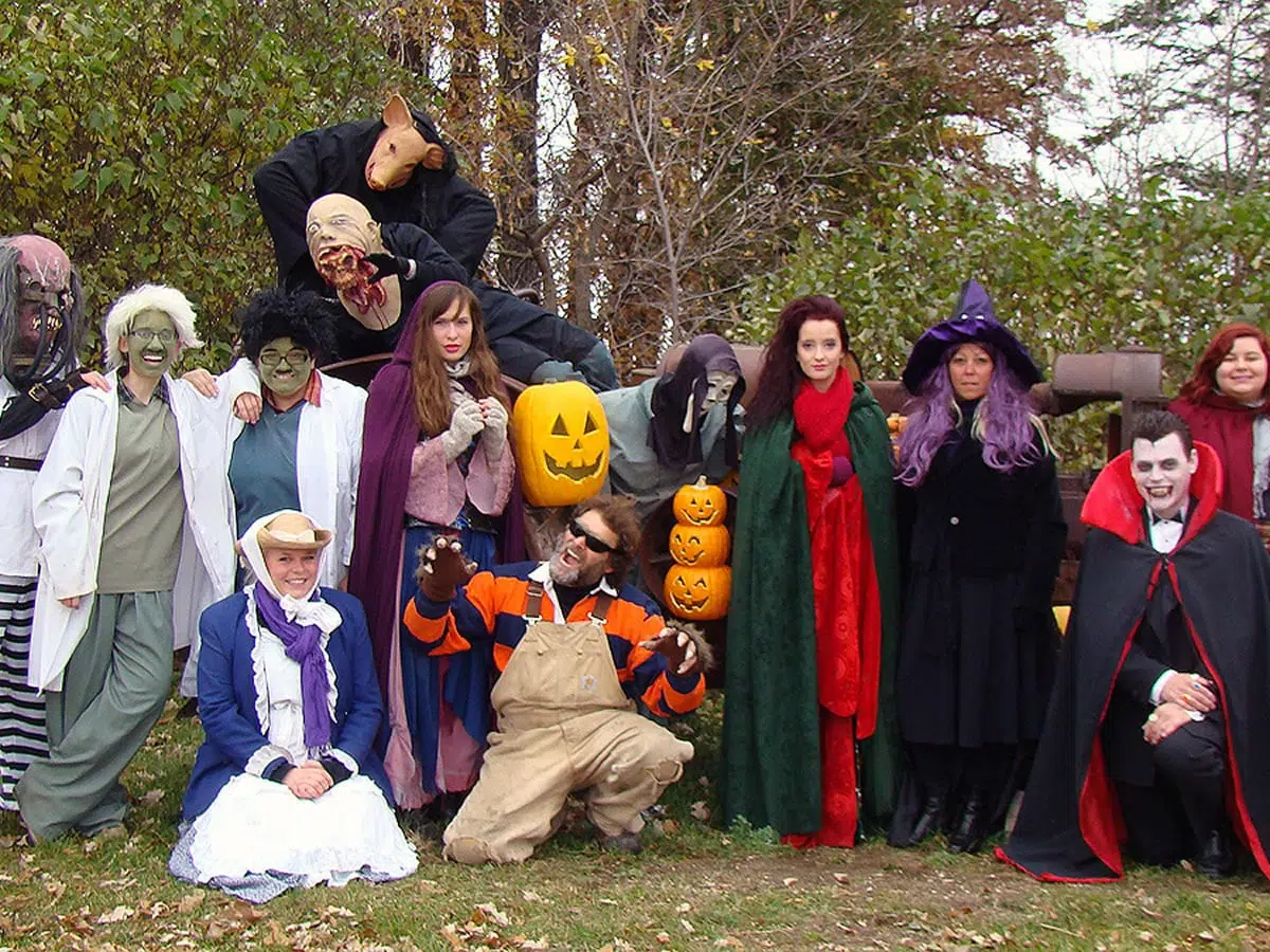 Winnipeg Fall Events 2026 — The Complete Guide To Festivals, Hockey And Halloween Fun 5 Five spooky spots for kids in Winnipeg