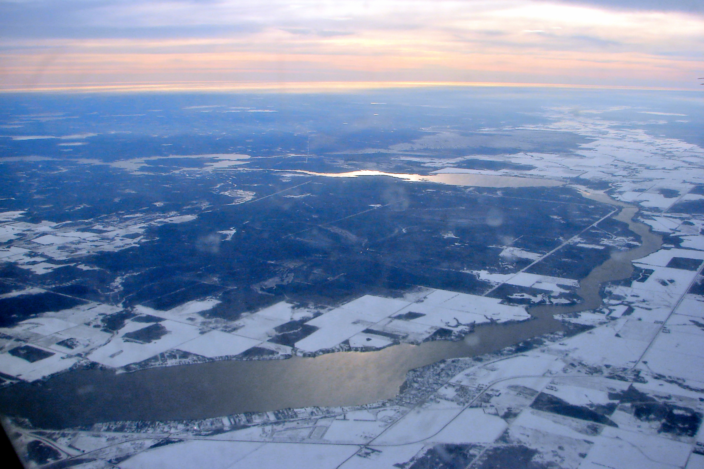 Canadian Cottage Culture 2026 — Fall Cabin Season Brings Lower Prices, Quieter Lakes And Real Etiquette Lessons 1 Aerial view of Lac du Bonnet, Manitoba — Canadian Cottage Culture 2026 in Manitoba lake country