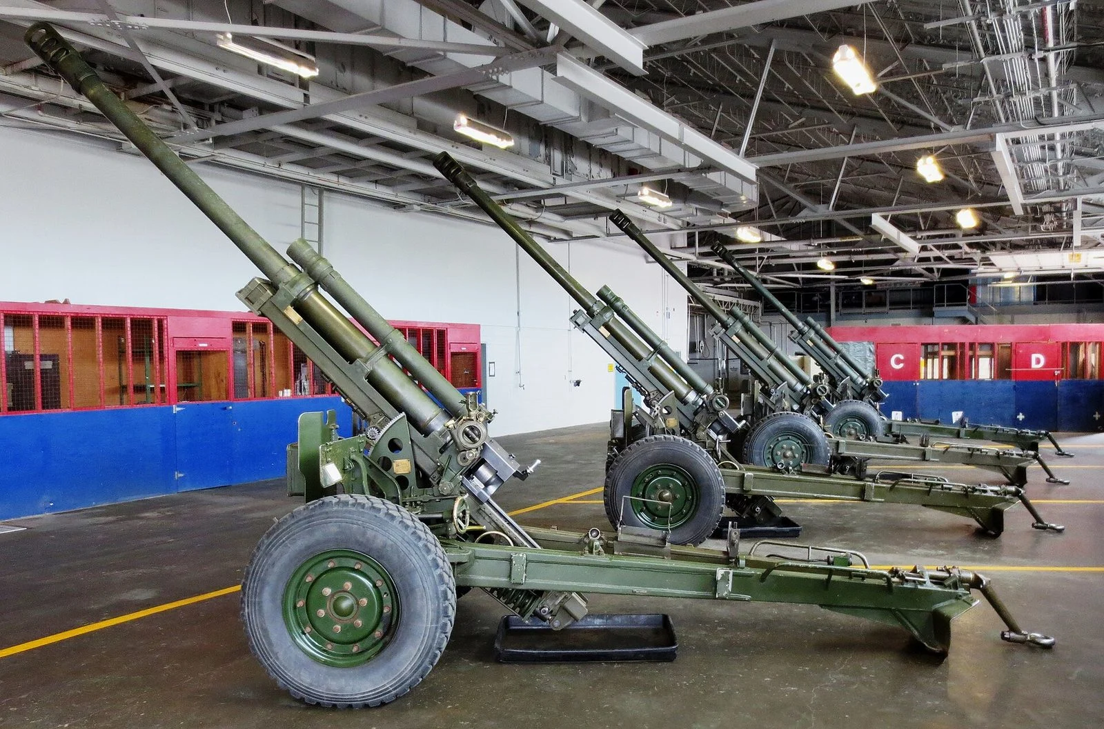 Mars And Vimy Forge Team Up — New Capital Pipeline For Canadian Defence Startups 2 LG1 howitzers at the Royal Canadian Artillery School, CFB Gagetown, New Brunswick