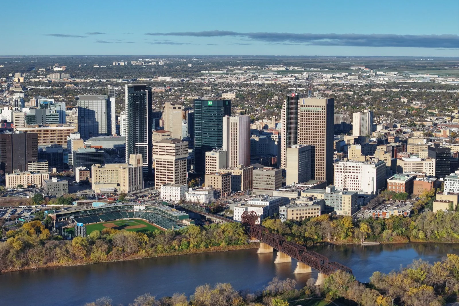 Obby Khan Resigns 2026 — Manitoba Pc Leader Quits Caucus Over Internal Fighting 3 Downtown Winnipeg skyline, where the Obby Khan resignation shakes Manitoba politics