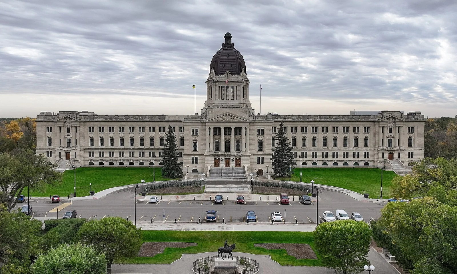 Saskatchewan Construction Week 2026 — 55,900 Workers, 12% Job Growth, And A Province On The Build 2 Saskatchewan Construction Week 2026: the Saskatchewan Legislative Building in Regina with its copper dome