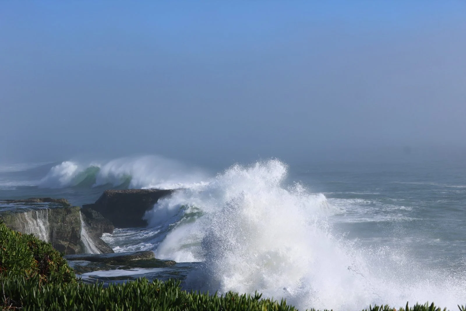 Storm Josephine Newfoundland 2026 — 110 Km/H Gusts, Heavy Rain And A Taste Of Snow Hits The East Coast 3 Powerful storm waves like the 3–5 metre seas forecast as Storm Josephine Newfoundland passes south of the island
