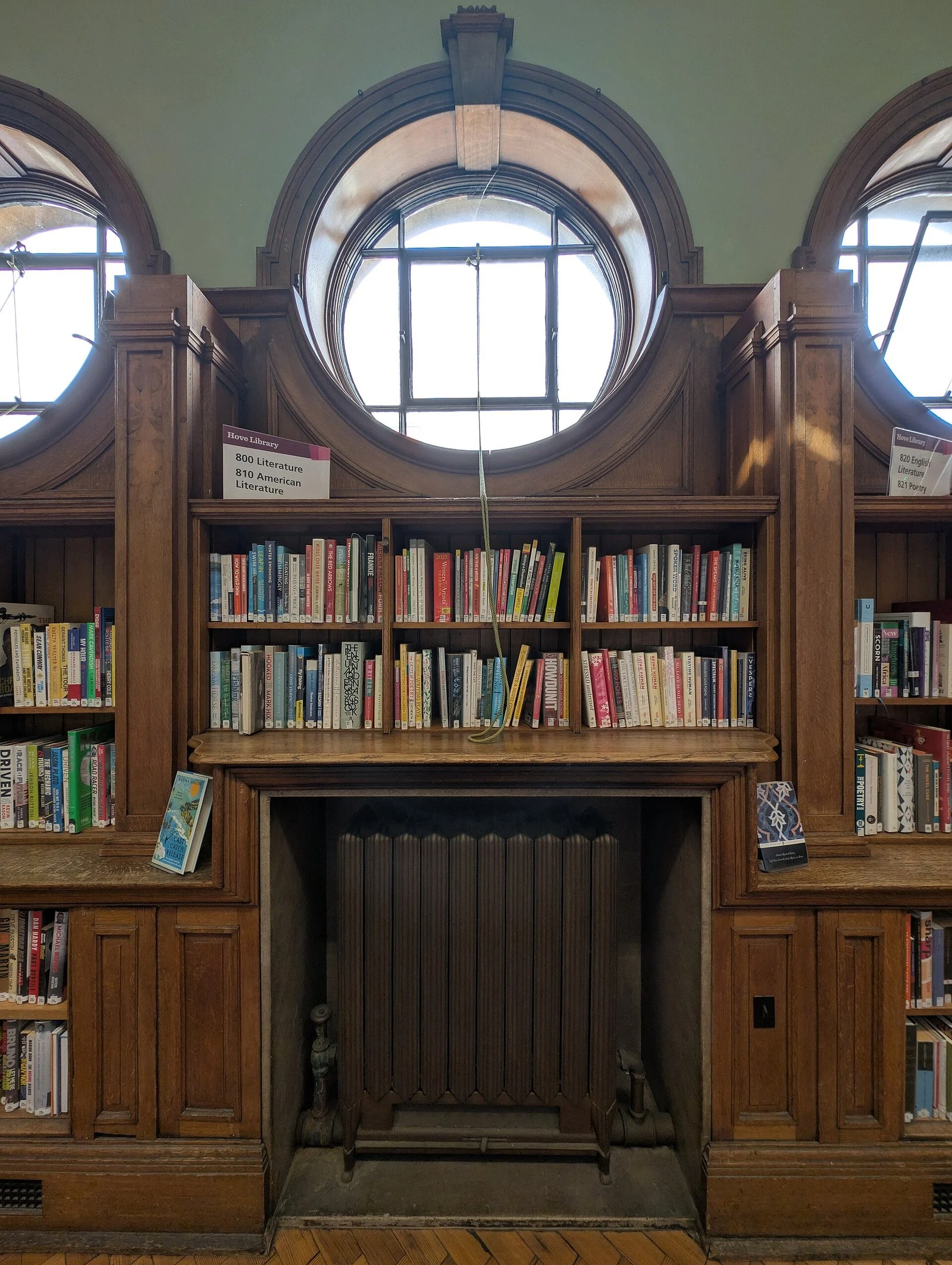 Manitoba Youth Centre Library Cut 2026 — Province Axes Volunteer Pop-Up Library 2 Library bookshelves — Manitoba Youth Centre volunteers ran a monthly pop-up library (file photo)