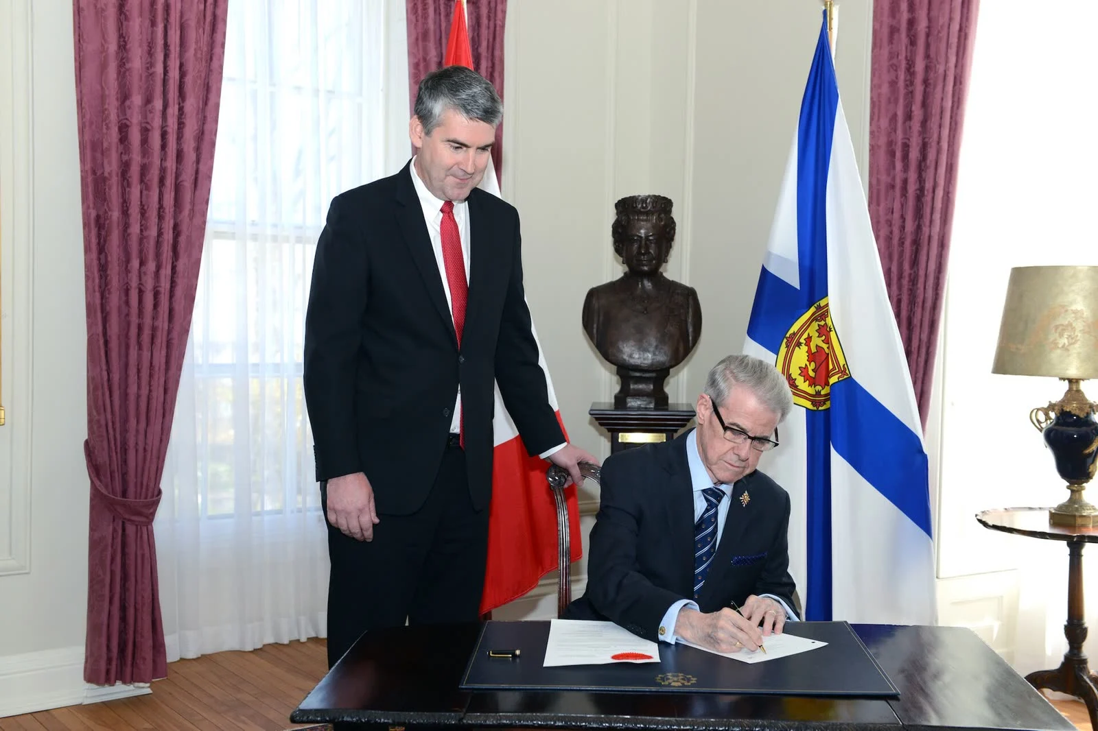 Nova Scotia Foipop 2026 — Province Posts One Of Canada'S Best Freedom-Of-Information Response Rates 3 Nova Scotia FOIPOP — Nova Scotia government officials sign documents flanked by provincial and Canadian flags