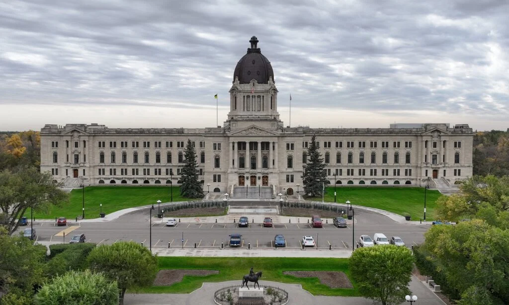 Saskatchewan Building Investment Hits $621 Million As Regina Construction Jumps 54.7% Saskatchewan Legislative Building in Regina, Saskatchewan