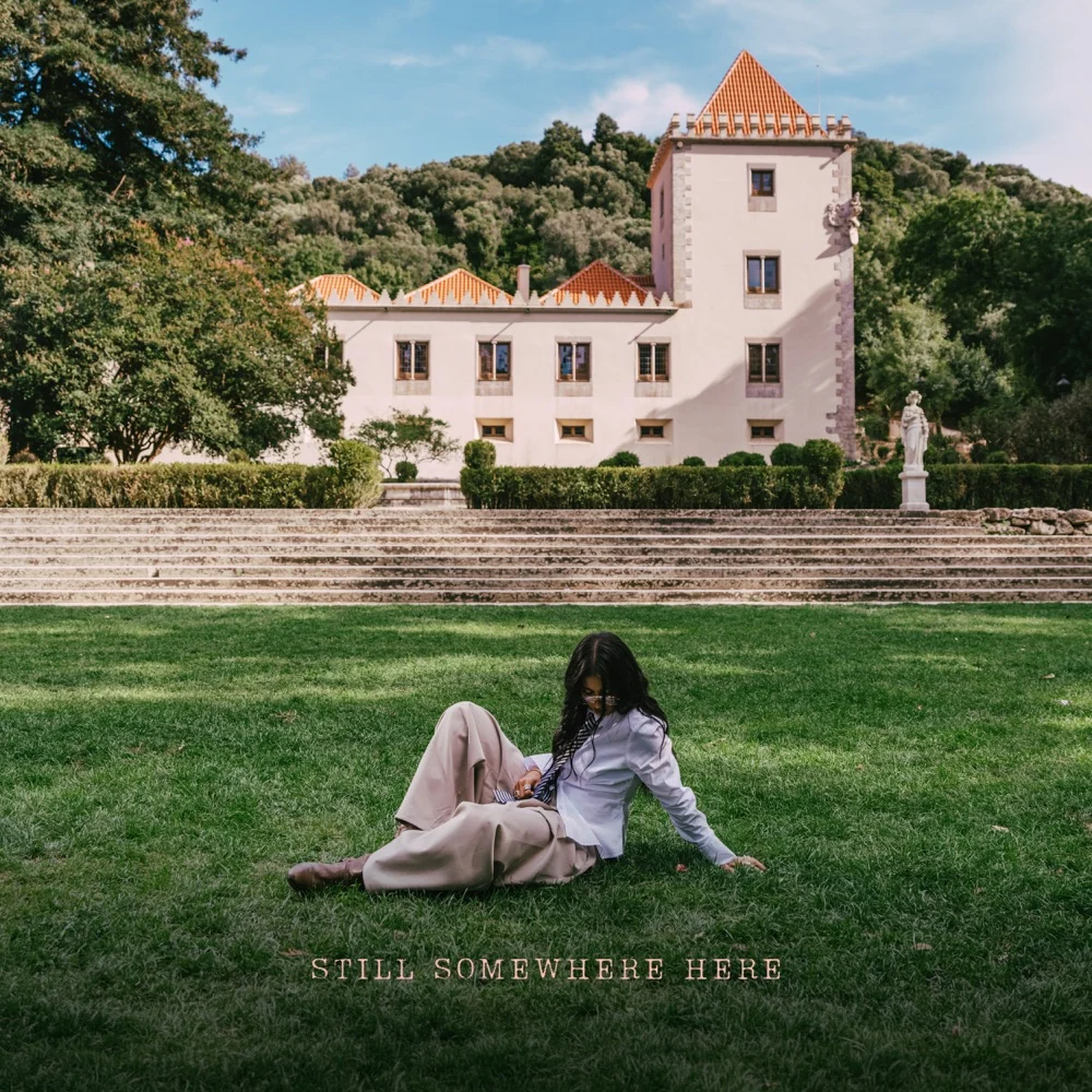 Music: Sofia Camara – Hallucinating Sofia Camara - Hallucinating